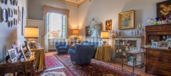 3 Schlafzimmer Wohnung in Siena, Italy, Nr. 324485 13