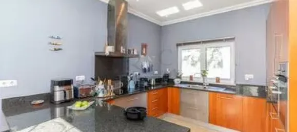 Villa de 3 dormitorios en Faro, Portugal No. 92126 3