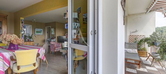 Apartamento de 4 dormitorios en Reims, France No. 253413 3
