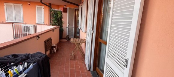 3 bedrooms Apartment in Calenzano, Italy No. 324618 9