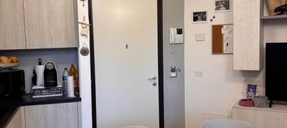 3 bedrooms Apartment in Calenzano, Italy No. 324618 3