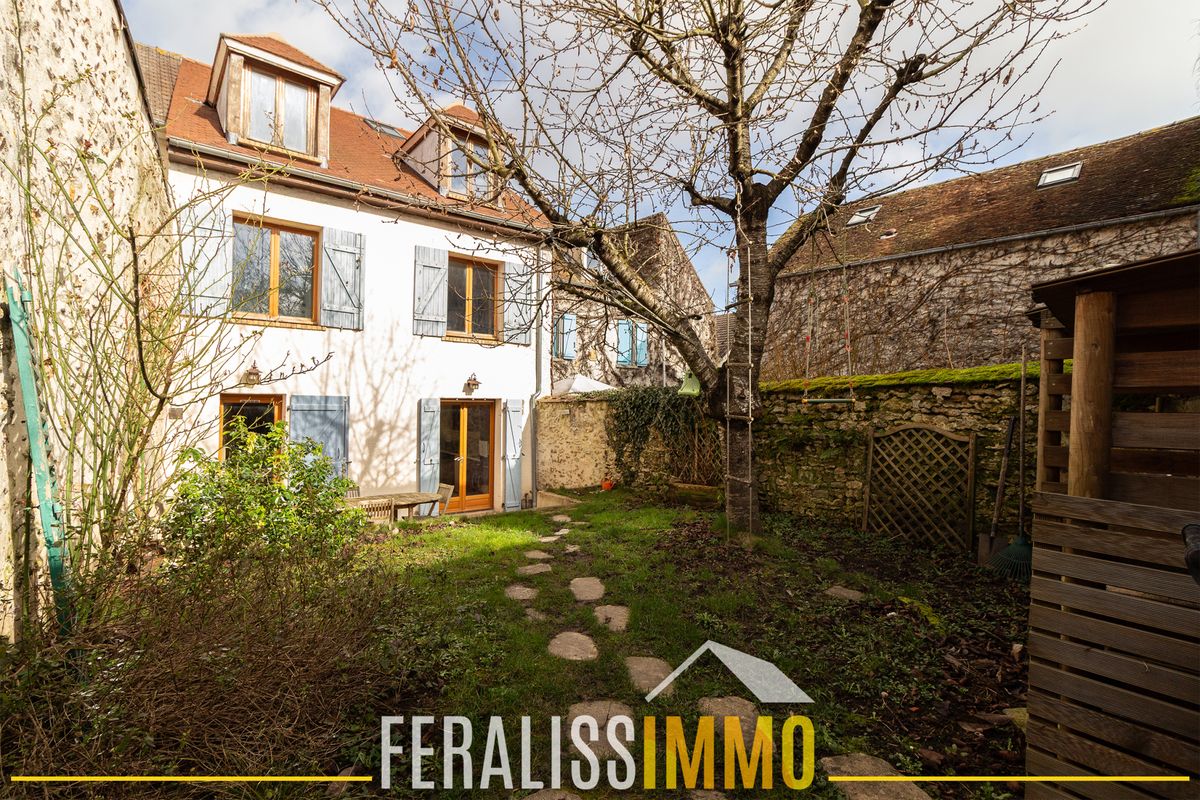 4 Schlafzimmer Haus in Boisemont, France, Nr. 131707