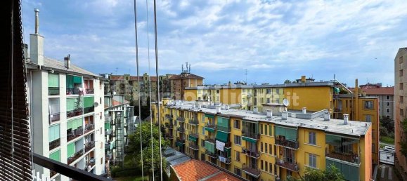 2 bedrooms Apartment in Milan, Italy No. 259874 39