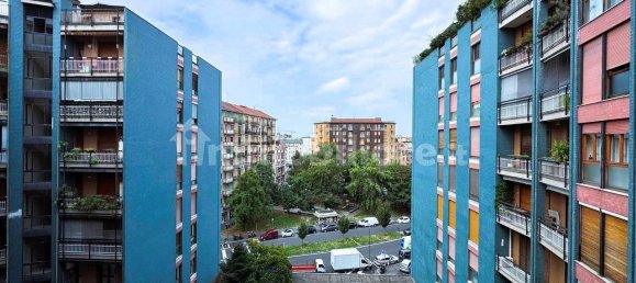 2 bedrooms Apartment in Milan, Italy No. 259874 31