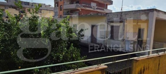 4 bedrooms Apartment in Torre Annunziata, Italy No. 340043 27