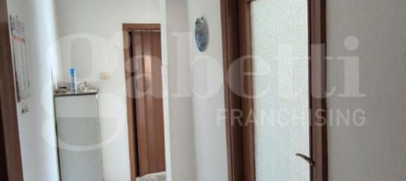 4 bedrooms Apartment in Torre Annunziata, Italy No. 340043 23