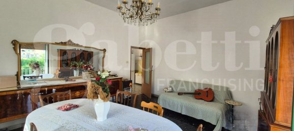4 bedrooms Apartment in Torre Annunziata, Italy No. 340043 15
