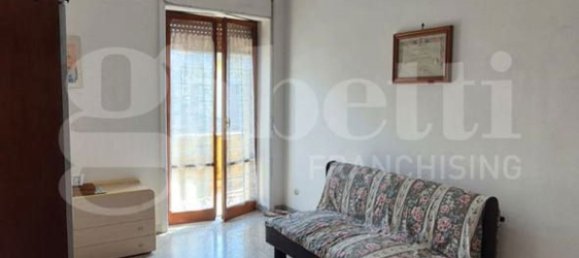 4 bedrooms Apartment in Torre Annunziata, Italy No. 340043 18