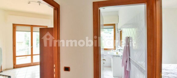 2 chambres Appartement à Montorfano, Italy No. 286027 20