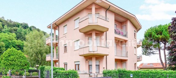 2 chambres Appartement à Montorfano, Italy No. 286027 30