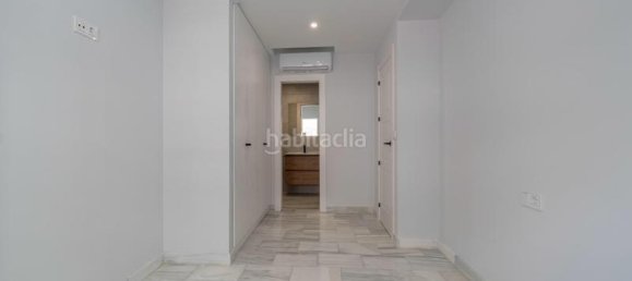 2 bedrooms Apartment in Granada, Spain No. 171178 15