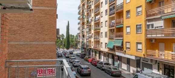 2 bedrooms Apartment in Granada, Spain No. 171178 9