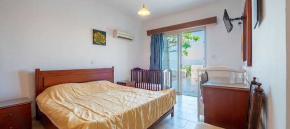 5 bedrooms Commercial property in Kissonerga, Cyprus No. 19519 8