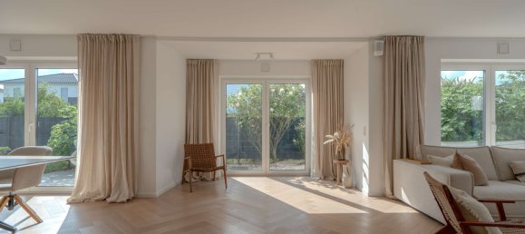 Casa de 3 dormitorios en Rhein-Erft, Germany No. 233268 3