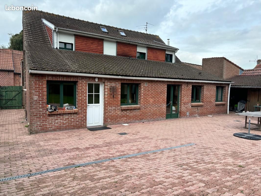 5 bedrooms House in Mouchin, France No. 156658