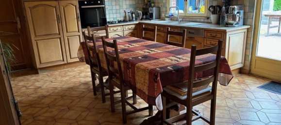 5 bedrooms House in Mouchin, France No. 156658 12