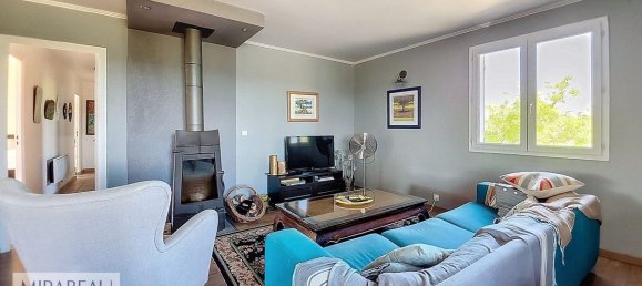 7 bedrooms Villa in Beaumont-de-Pertuis, France No. 277572 6