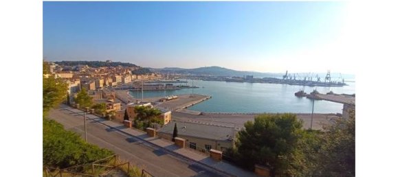 4 rooms Apartment in Ancona, Italy No. 253274 6