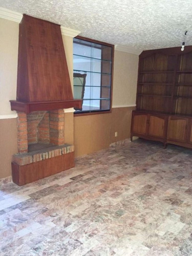 3 bedrooms House in Naucalpan de Juarez, Mexico No. 213518