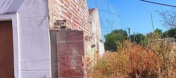 2 bedrooms Villa in Barreiro, Portugal No. 179118 4