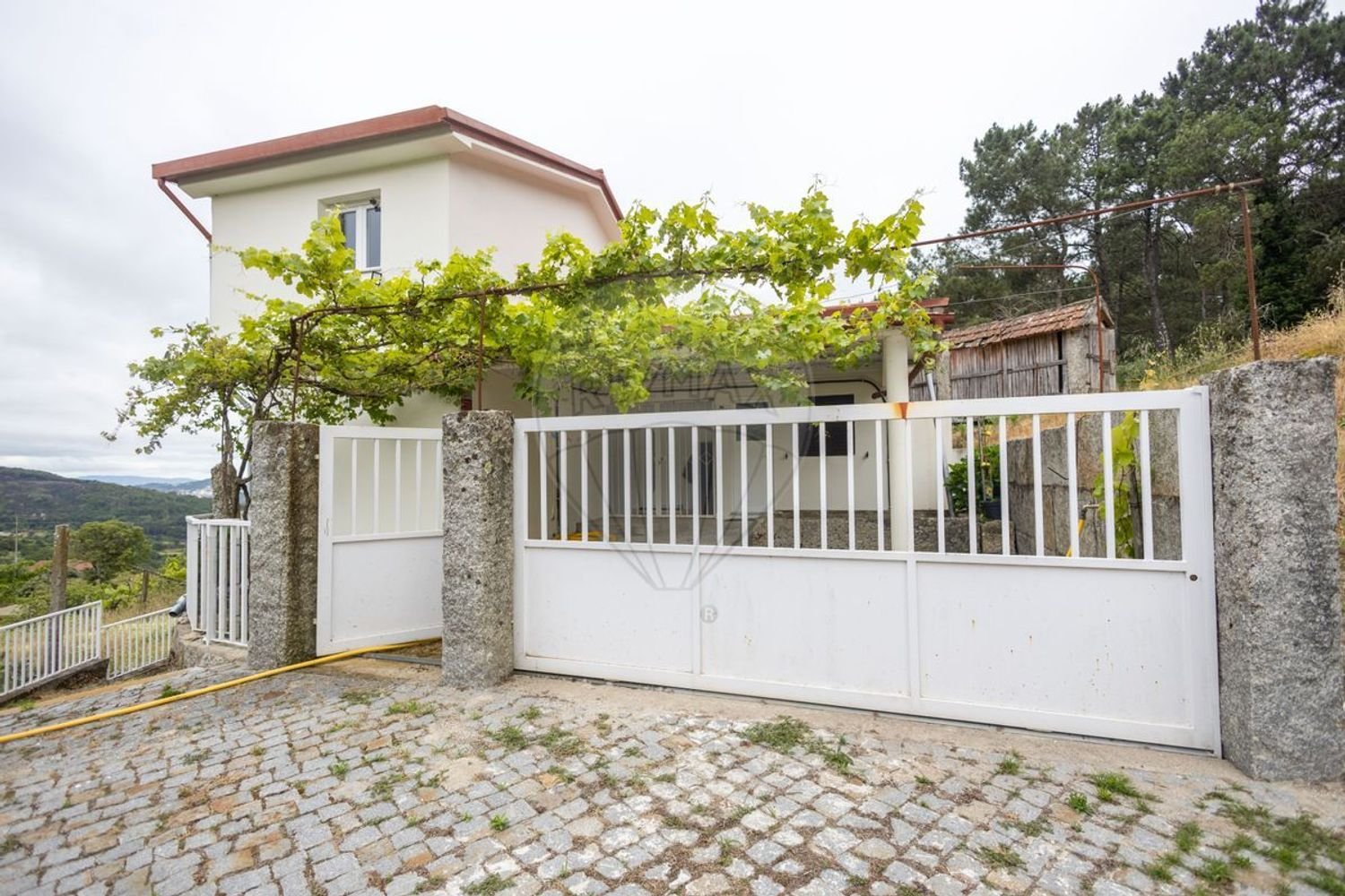 2 bedrooms House in Amarante, Portugal No. 199762