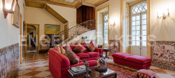 7 bedrooms Castles in Lisbon, Portugal No. 50299 9