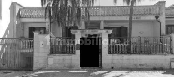 3 غرف نوم فيلا في Mesagne, Italy رقم 180999 5