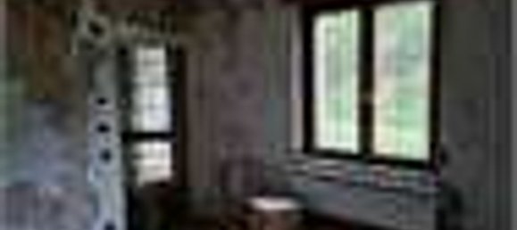 7 rooms Apartment in Gorno, Italy No. 181143 16