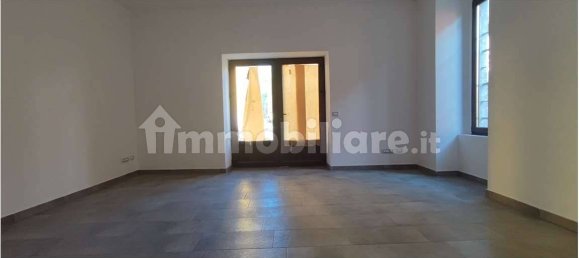 1 room Office in Varese, Italy No. 105061 5