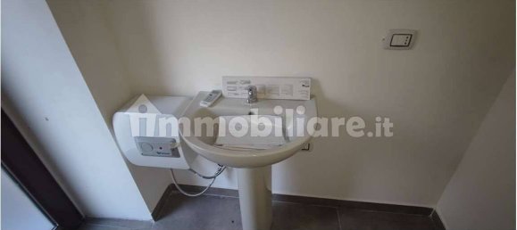 1 room Office in Varese, Italy No. 105061 7