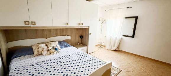 8 rooms House in Isola della Scala, Italy No. 284254 11