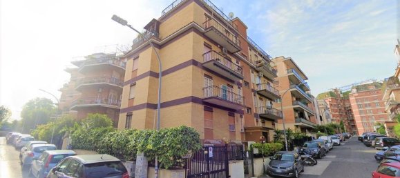 2 Schlafzimmer Wohnung in Rome, Italy, Nr. 324142 13