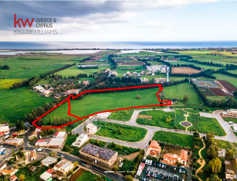 Terrain à Meneou, Cyprus 36999m² No. 26863