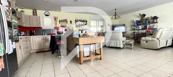 4 bedrooms House in Caudry, France No. 64493 3