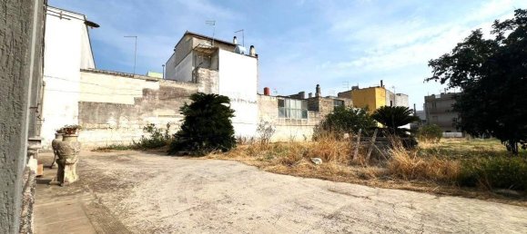 Вилла с 8 спальнями в Латиано, Италия № 61060 11