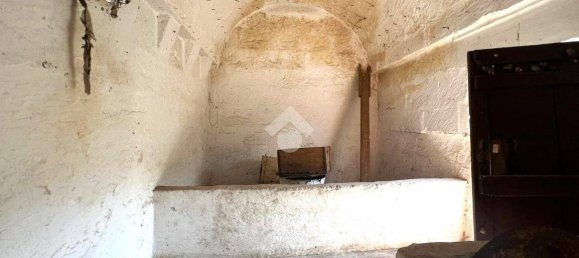 Вилла с 8 спальнями в Латиано, Италия № 61060 16