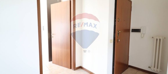 2 rooms Apartment in Carvico, Italy No. 283075 4