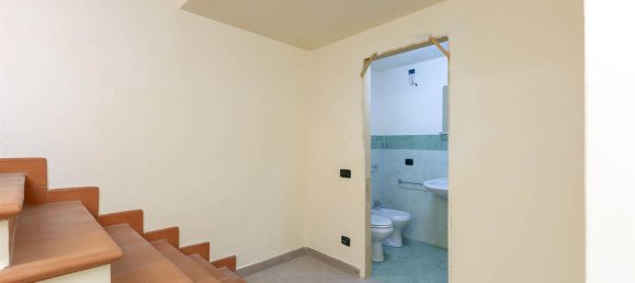 7-salle Maison à Pontassieve, Italy No. 219476 33