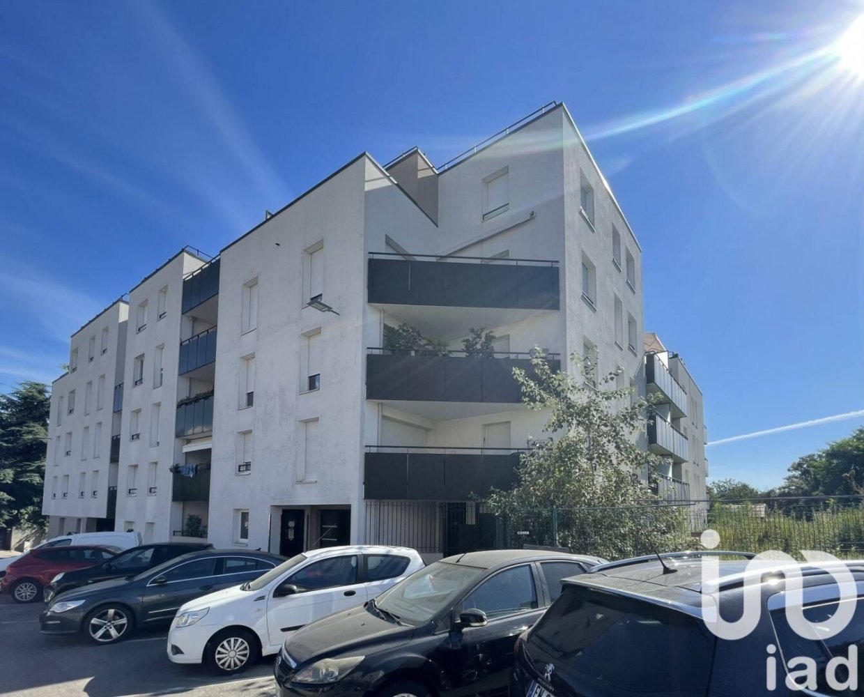 2 chambres Appartement à Vénissieux, France No. 286946