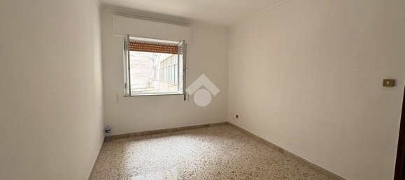 Квартира с 3 комнатами в Палермо, Италия № 2254 11