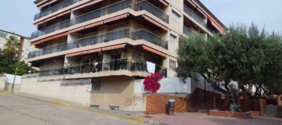 3 Schlafzimmer Wohnung in Coma-Ruga, Spain, Nr. 282 4