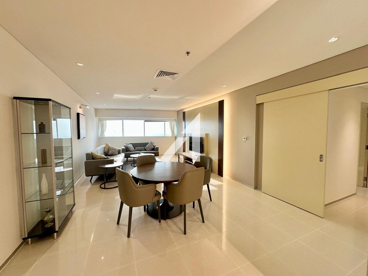 2 bedrooms Apartment in Sheikh Zayed Road, UAE No. 102673