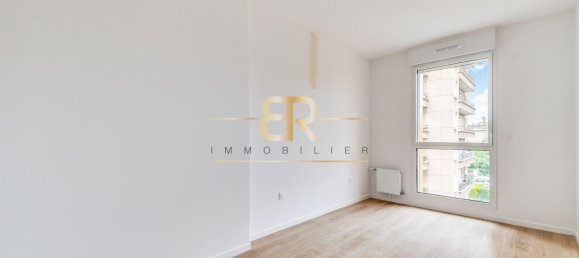 3 bedrooms Apartment in Aubervilliers, France No. 171170 3