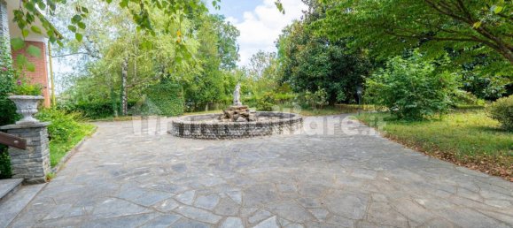 3 bedrooms Villa in Bagnolo Piemonte, Italy No. 261461 33