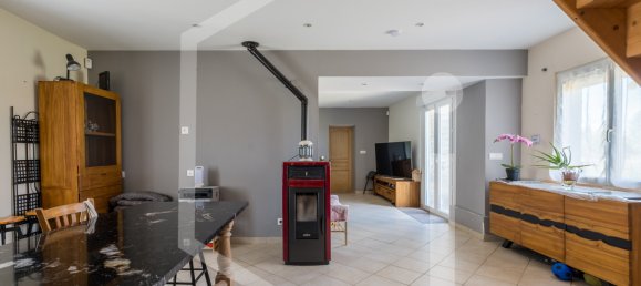 3 bedrooms House in Briare, France No. 86237 3