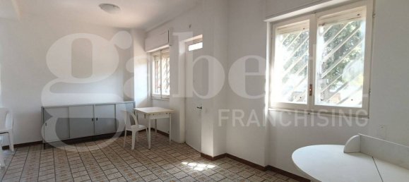 Вилла с 3 спальнями в Анцио, Италия № 289877 6