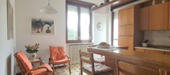 Apartamento de 5 habitaciónes en La Morra, Italy No. 5003 5