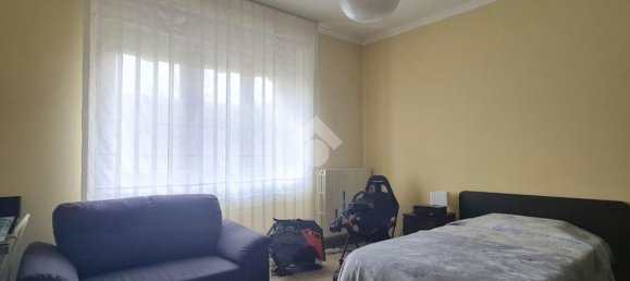 Apartamento de 5 habitaciónes en La Morra, Italy No. 5003 18