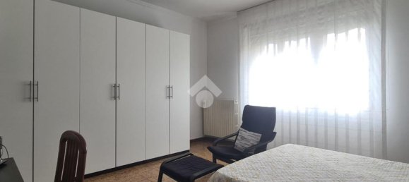 Apartamento de 5 habitaciónes en La Morra, Italy No. 5003 14