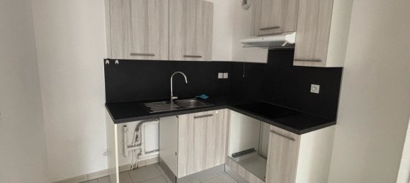 1 bedroom Apartment in Avignon, France No. 343558 3